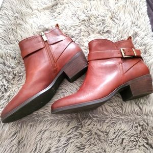 Vince Camuto Rust Boots Size 8